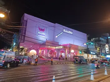 Sabai Dee Body Massage: building at night